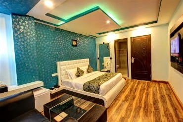 Moniker Resort & Spa Manali